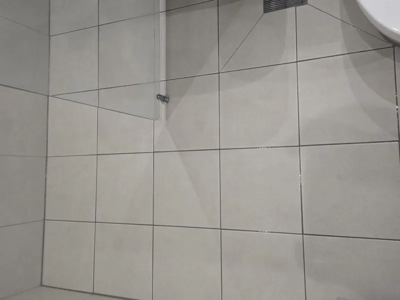 부산 좌동 SK뷰 현관 줄눈시공 완료 사진